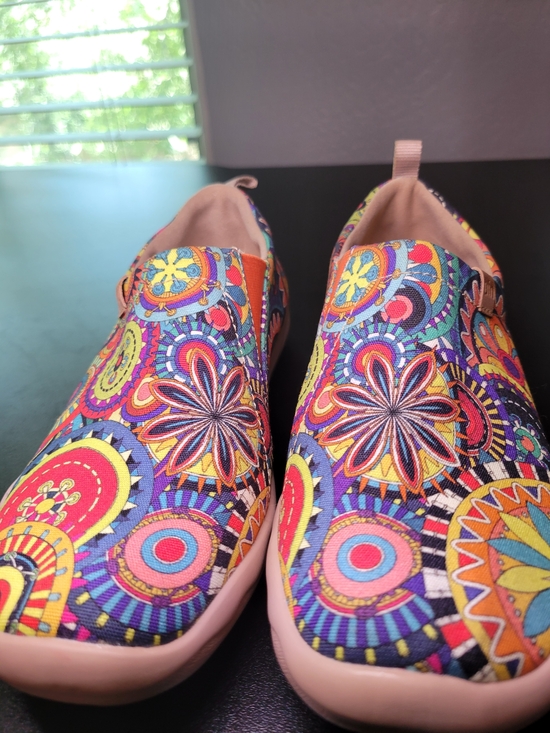UIN Shoes - UIN Women's Slip On Shoes Womens Size 6